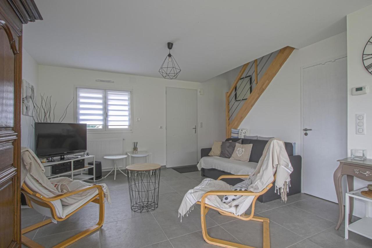 La Maison Des Marronniers Байо Екстериор снимка
